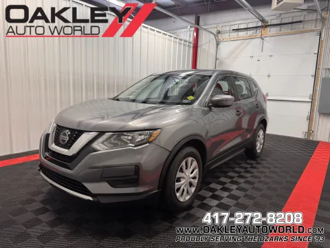 Gray 2020 Nissan Rogue SV for sale in Branson West, MO