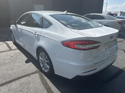 Photos of 2020 Ford Fusion SE for sale in Branson West, MO at Oakley Auto World