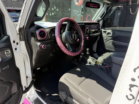 More photos of 2020 Jeep Wrangler Unlimited Sport S at Oakley Auto World, MO