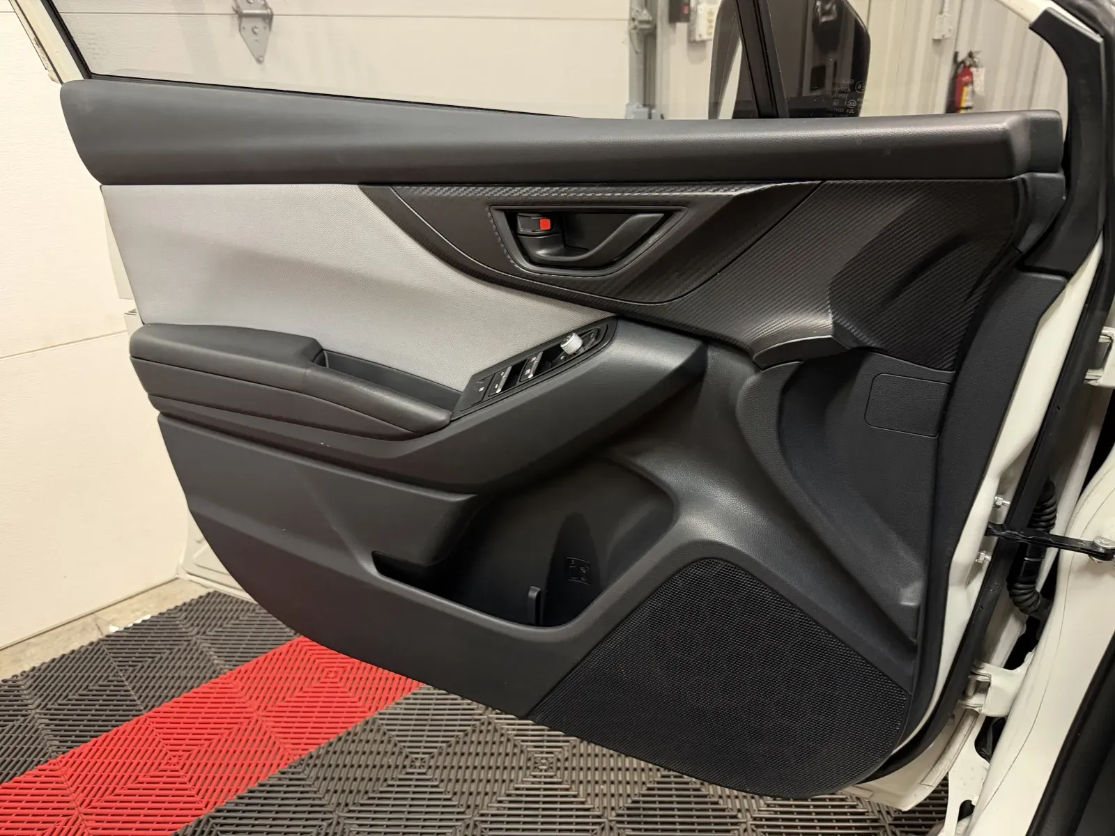 Subaru Crosstrek photo 26