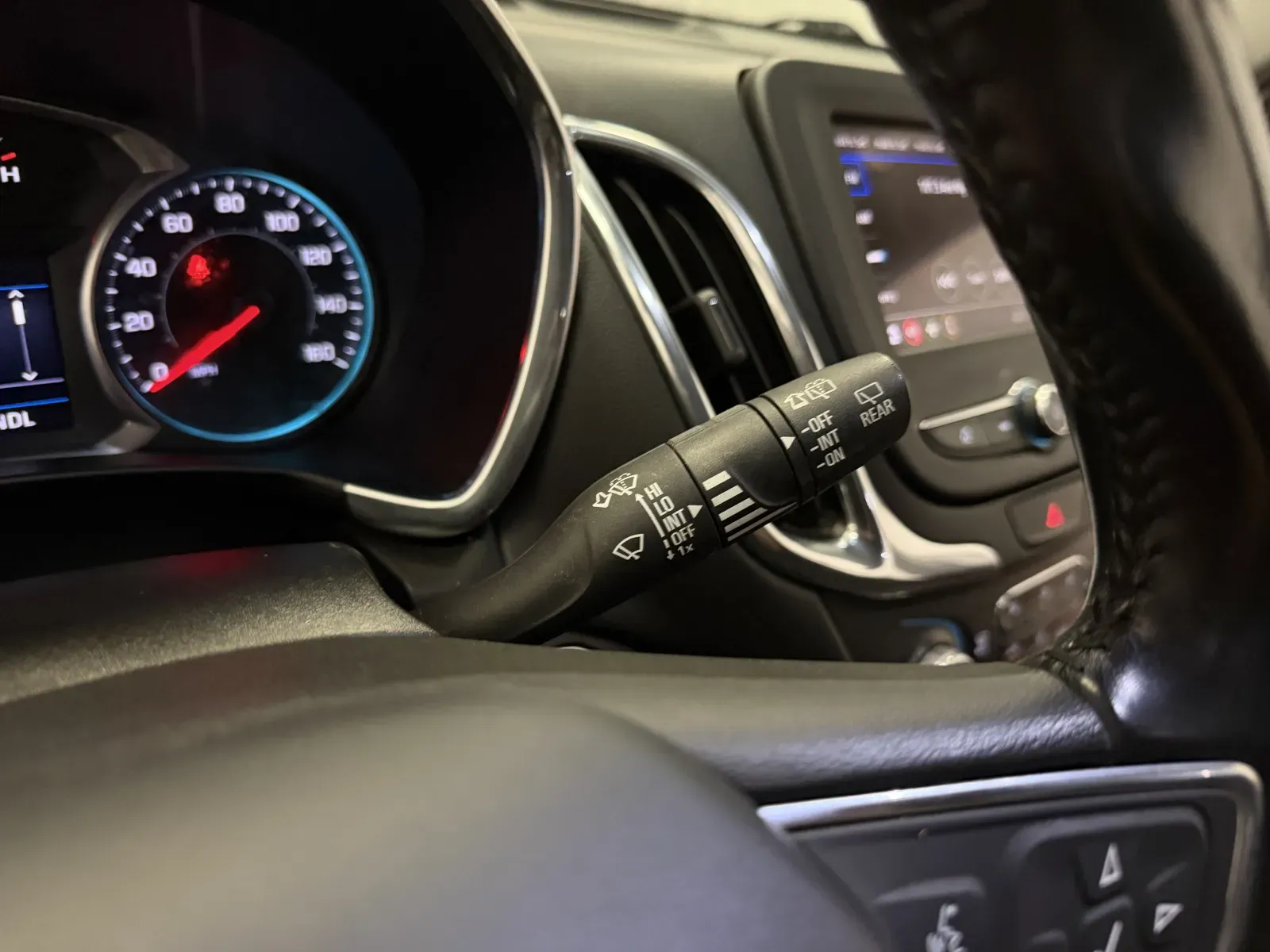 Chevrolet Equinox photo 24