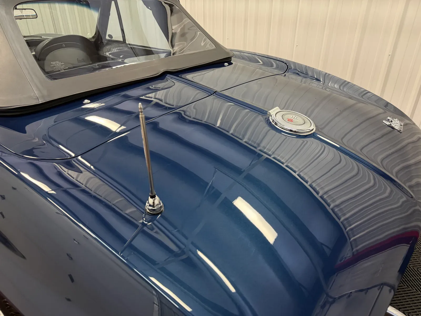 Chevrolet Corvette photo 31