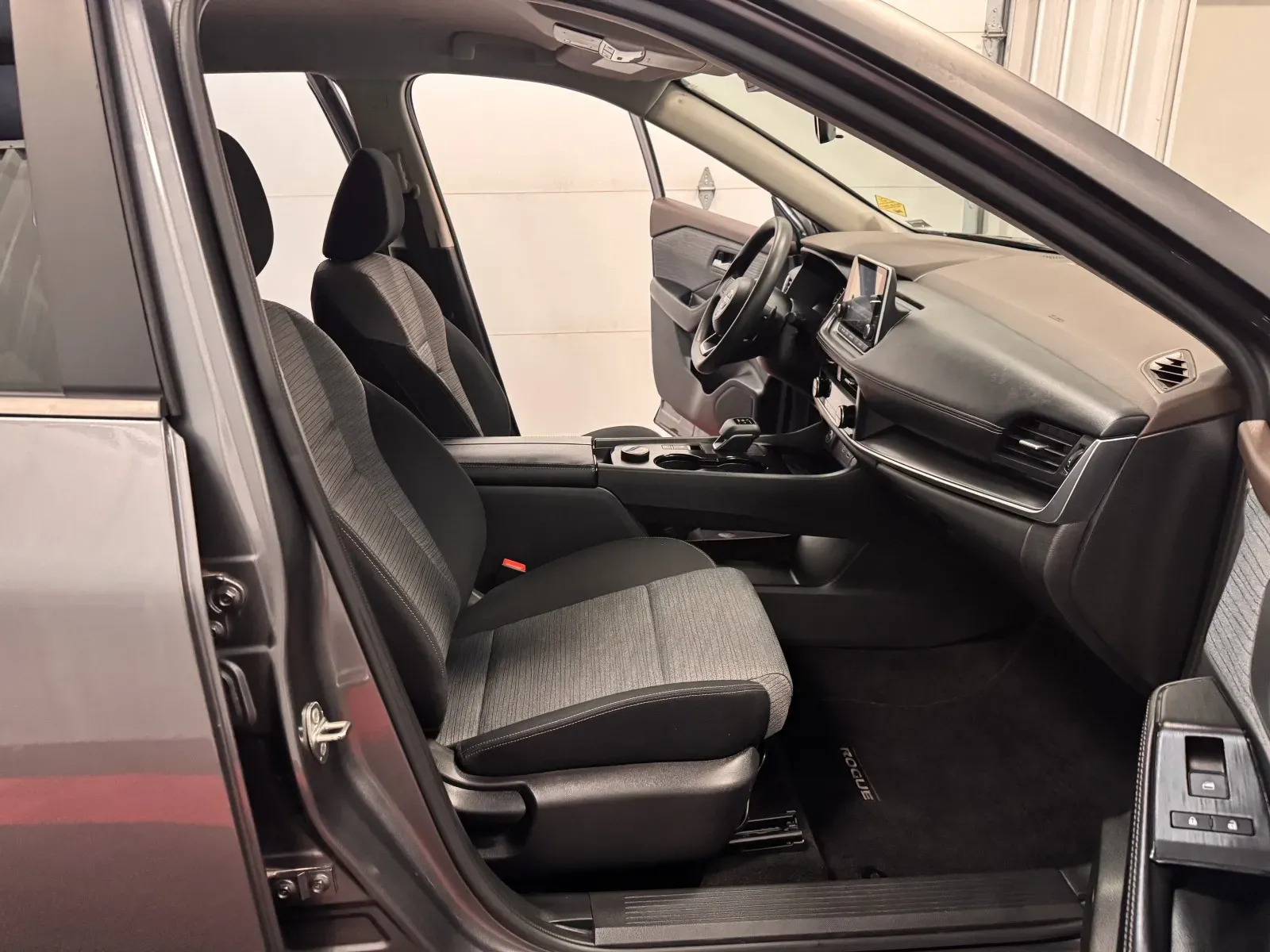 Nissan Rogue photo 41