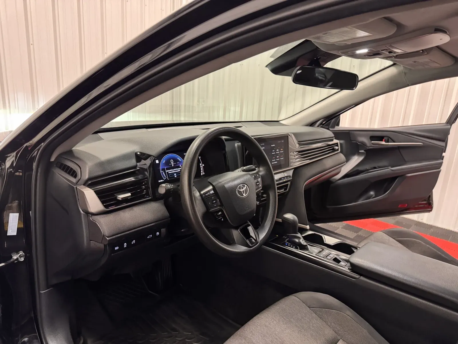Toyota Camry photo 33