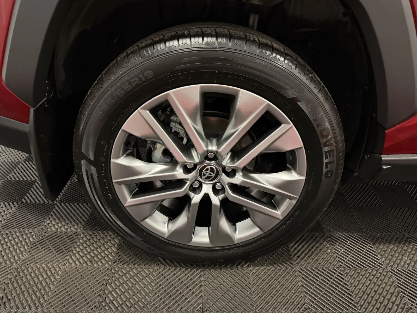 Toyota RAV4 photo 19