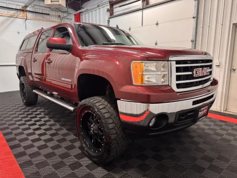 More photos of 2013 GMC Sierra 1500 SLT at Oakley Auto World, MO