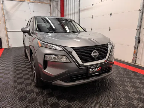 More photos of 2023 Nissan Rogue SV at Oakley Auto World, MO