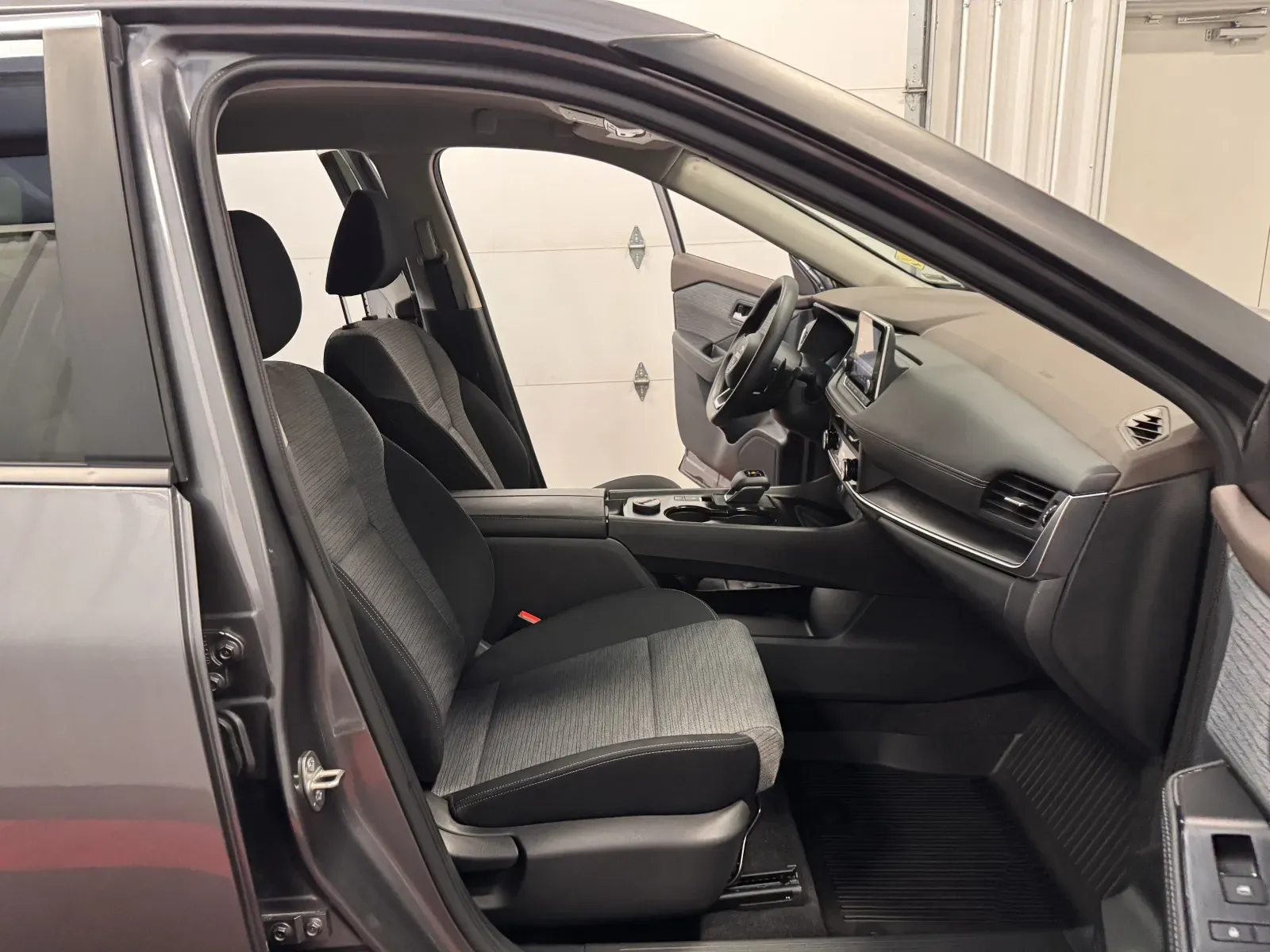 Nissan Rogue photo 41