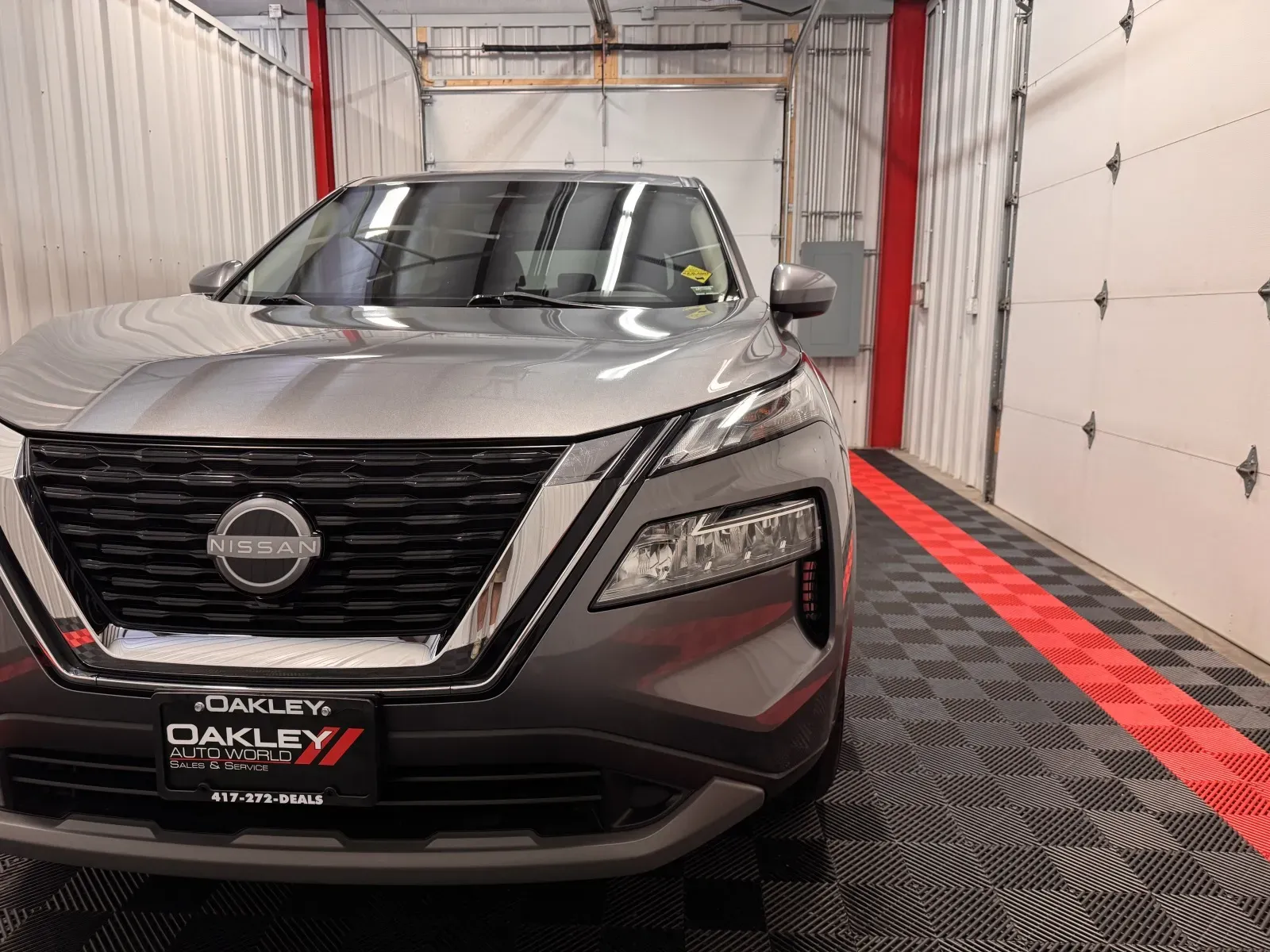 Nissan Rogue photo 8