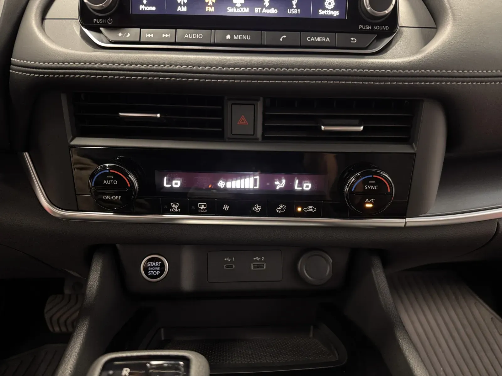 Nissan Rogue photo 30