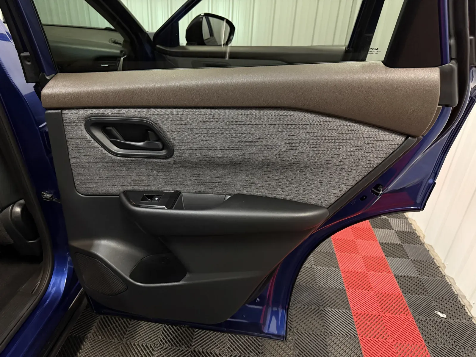 Nissan Rogue photo 40
