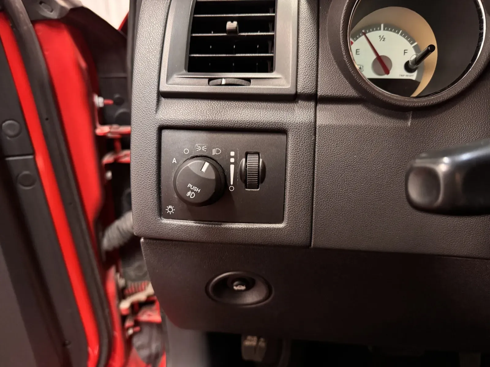 Dodge Charger photo 23