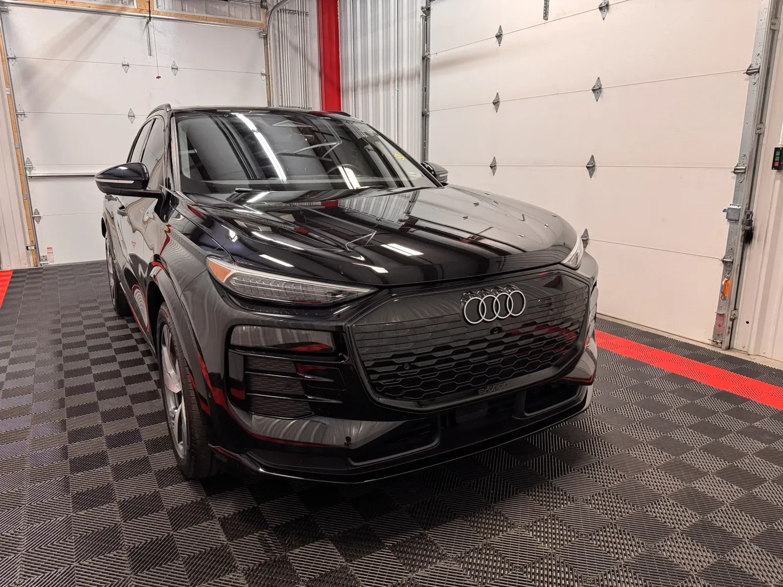 Audi Q6 photo 6