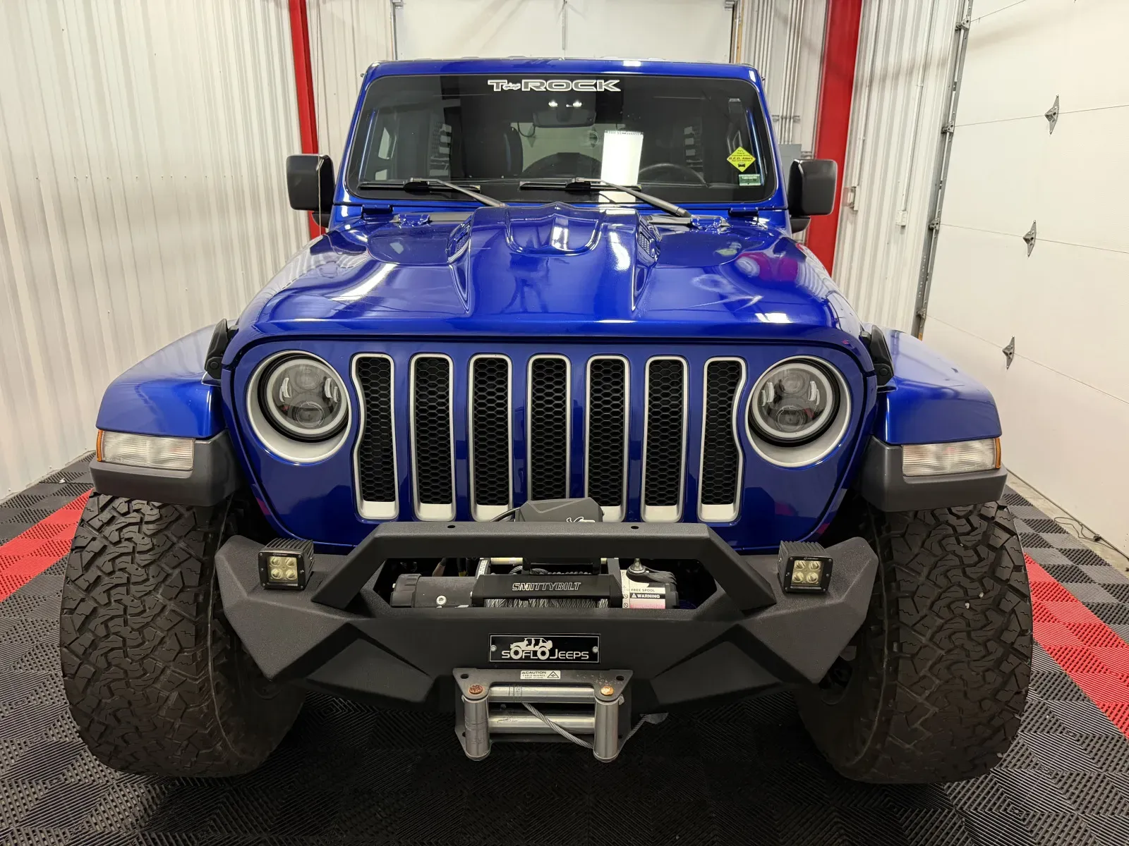 Jeep Wrangler photo 11