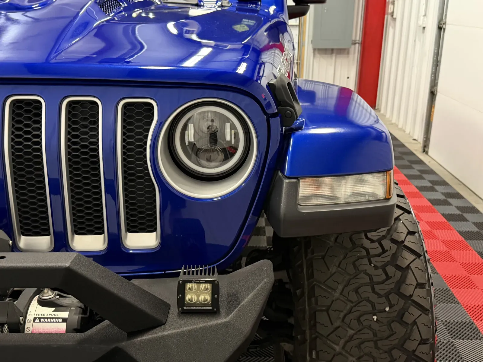 Jeep Wrangler photo 13