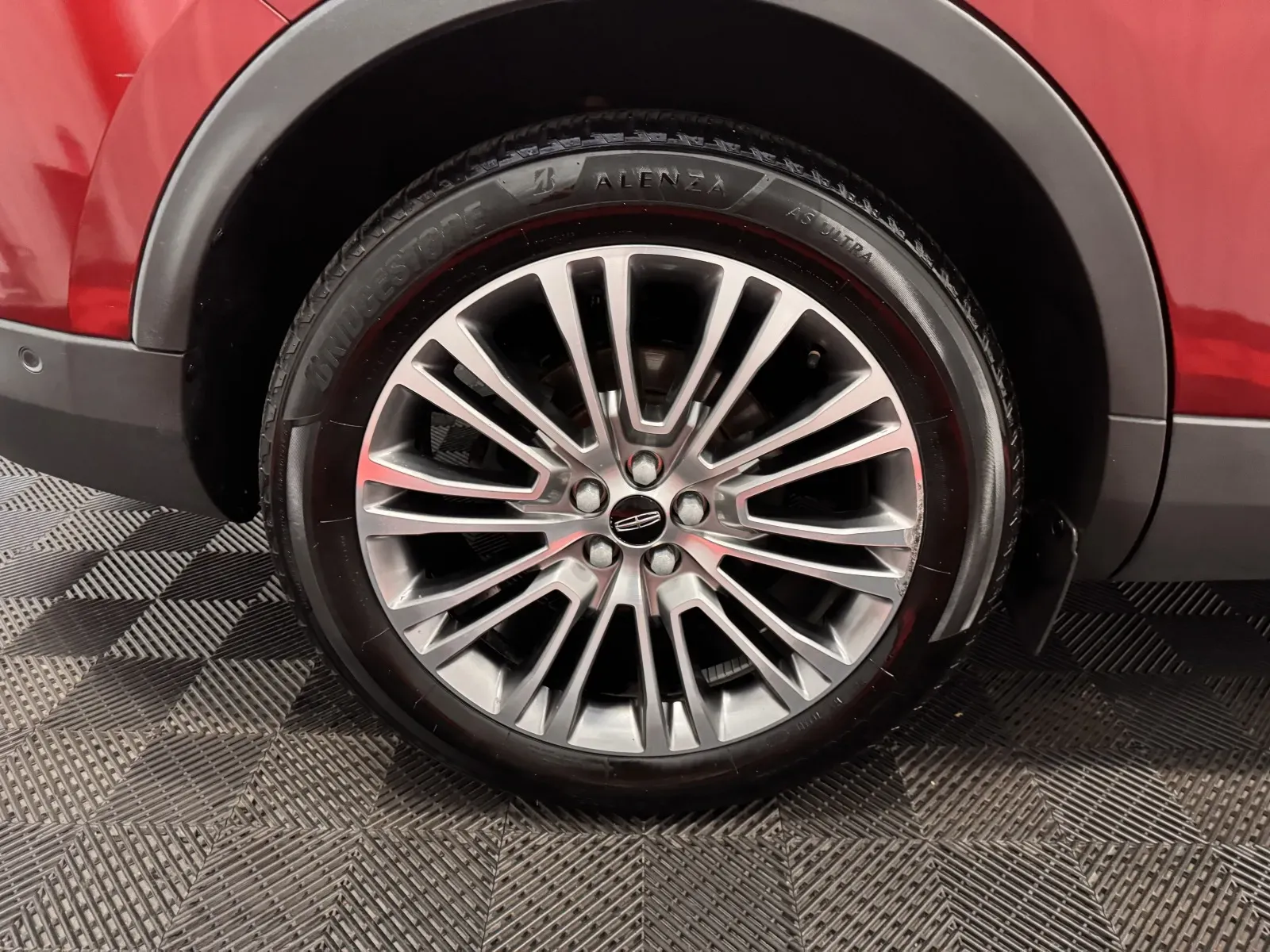 Lincoln MKX photo 16