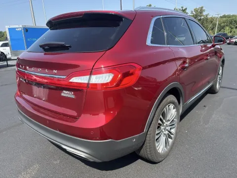 More photos of 2016 Lincoln MKX Reserve at Oakley Auto World, MO