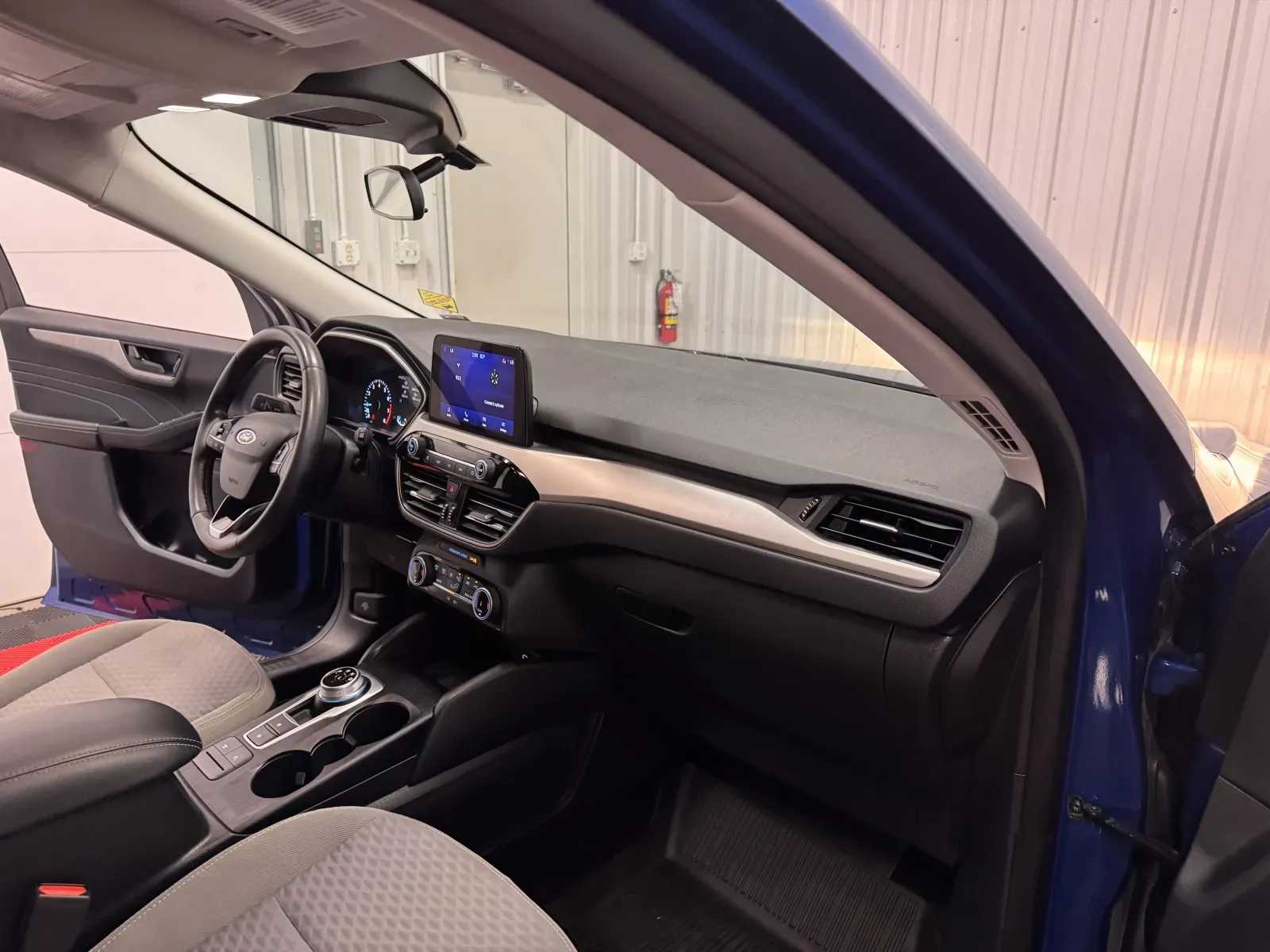 Ford Escape photo 45
