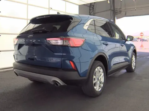 More photos of 2022 Ford Escape SE at Oakley Auto World, MO