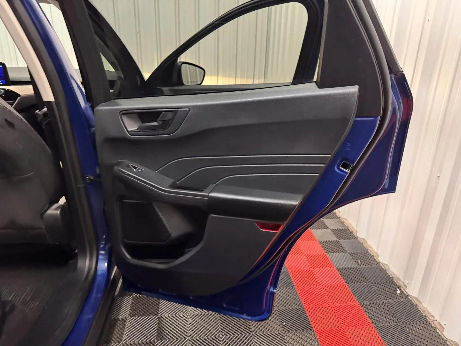 Ford Escape photo 40