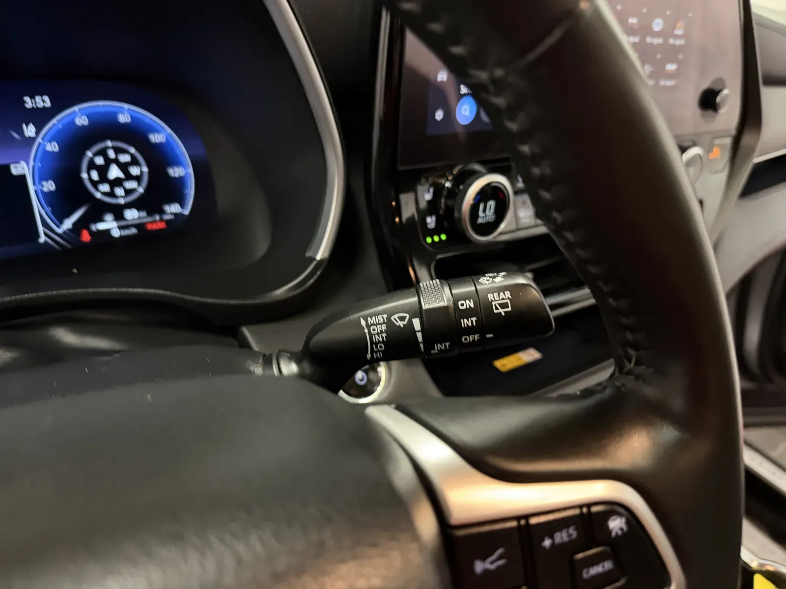 Toyota Highlander photo 25