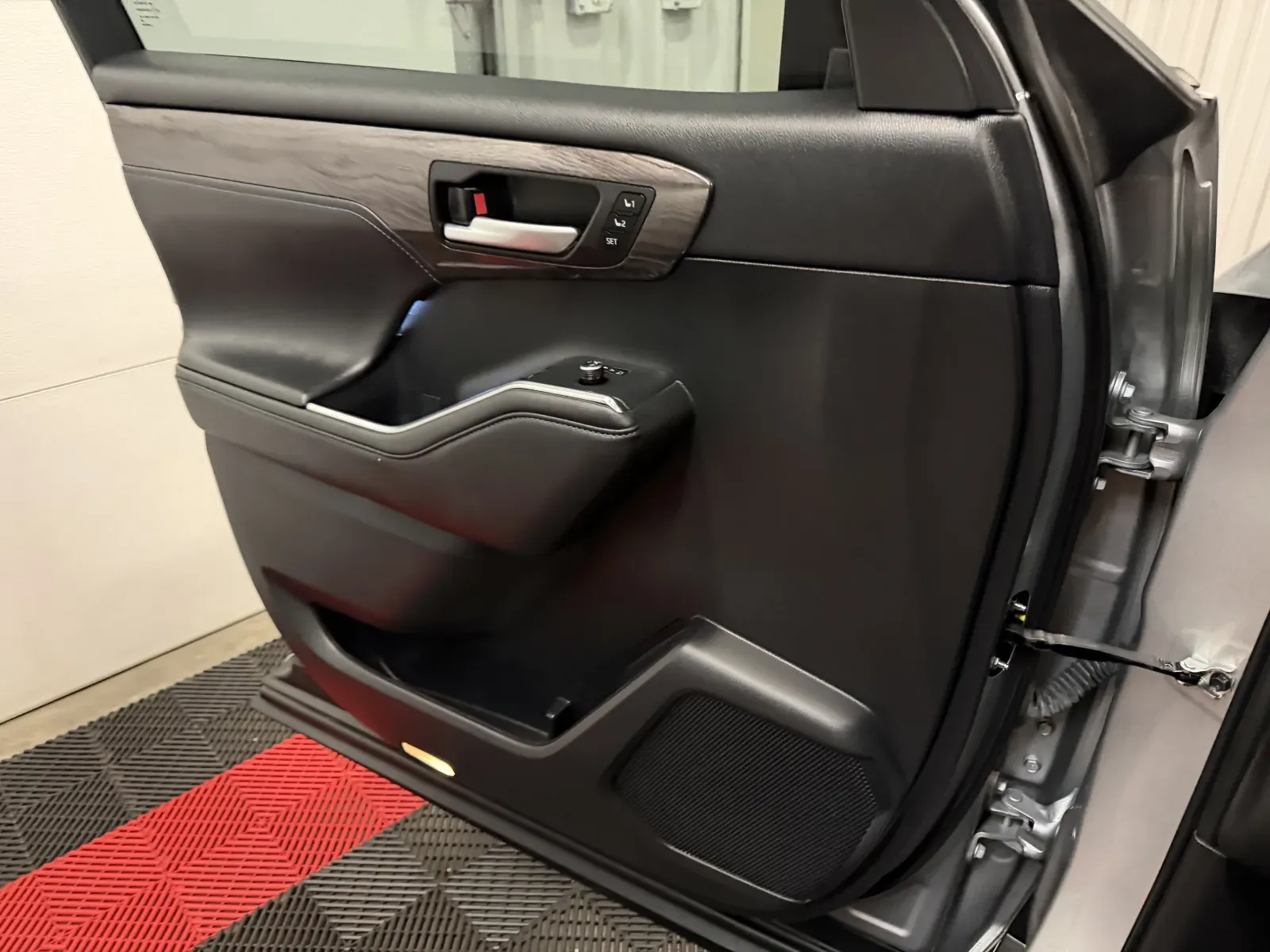 Toyota Highlander photo 28