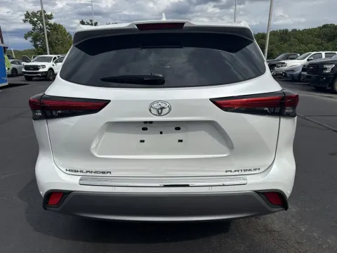 Another view of 2023 Toyota Highlander Platinum for sale in Branson West, MO at Oakley Auto World