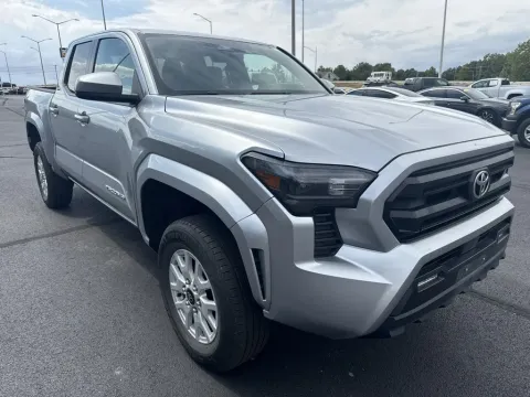 More photos of 2024 Toyota Tacoma SR5 at Oakley Auto World, MO