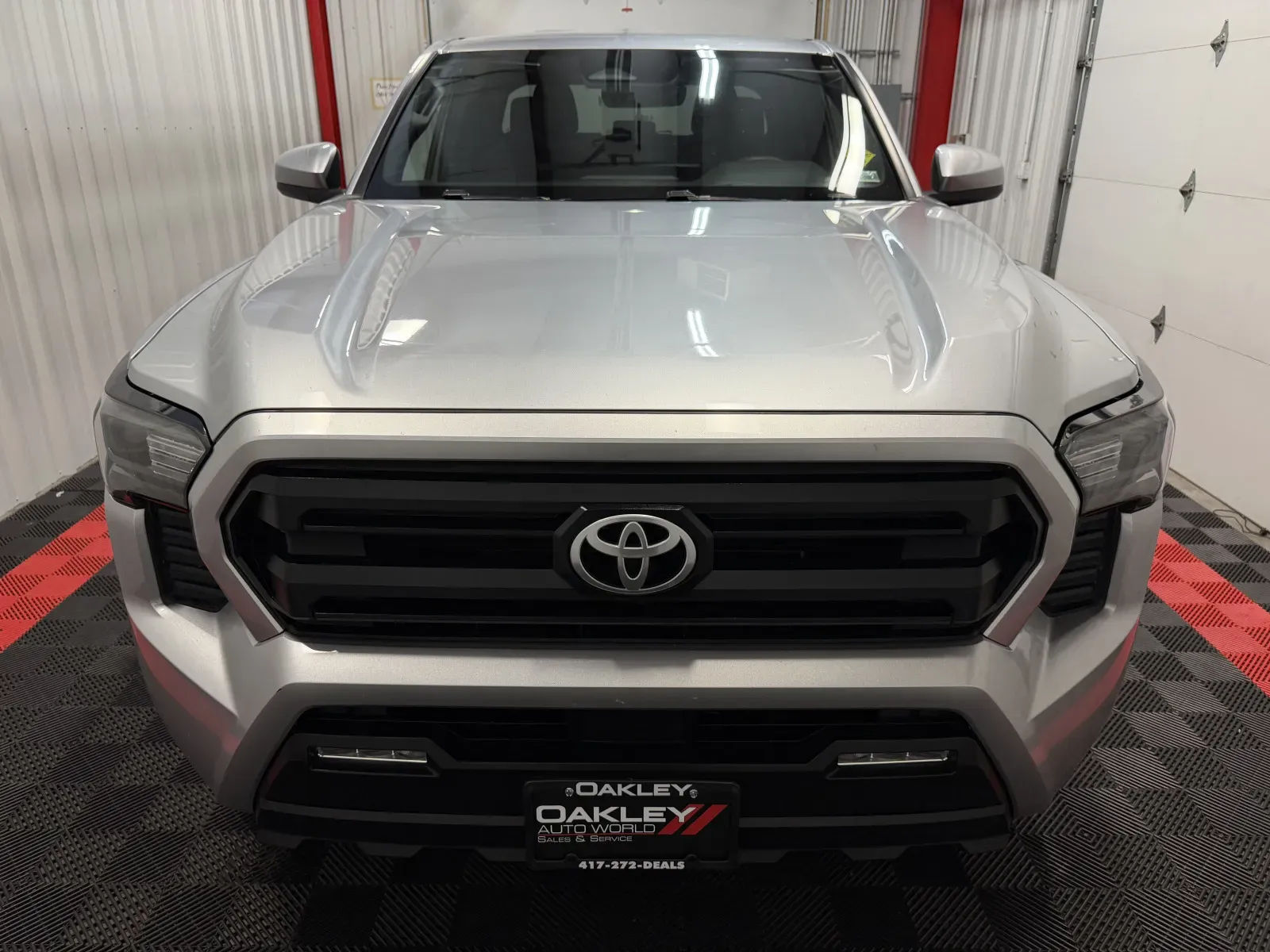 Toyota Tacoma photo 7