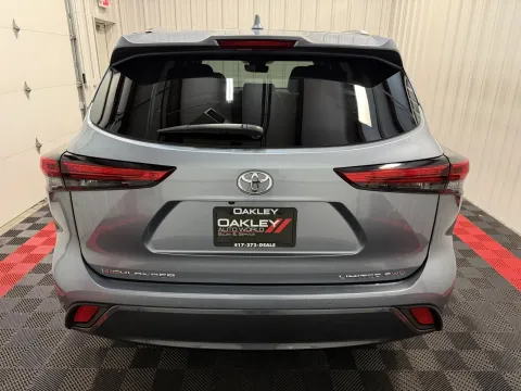 Another view of 2023 Toyota Highlander Limited for sale in Branson West, MO at Oakley Auto World