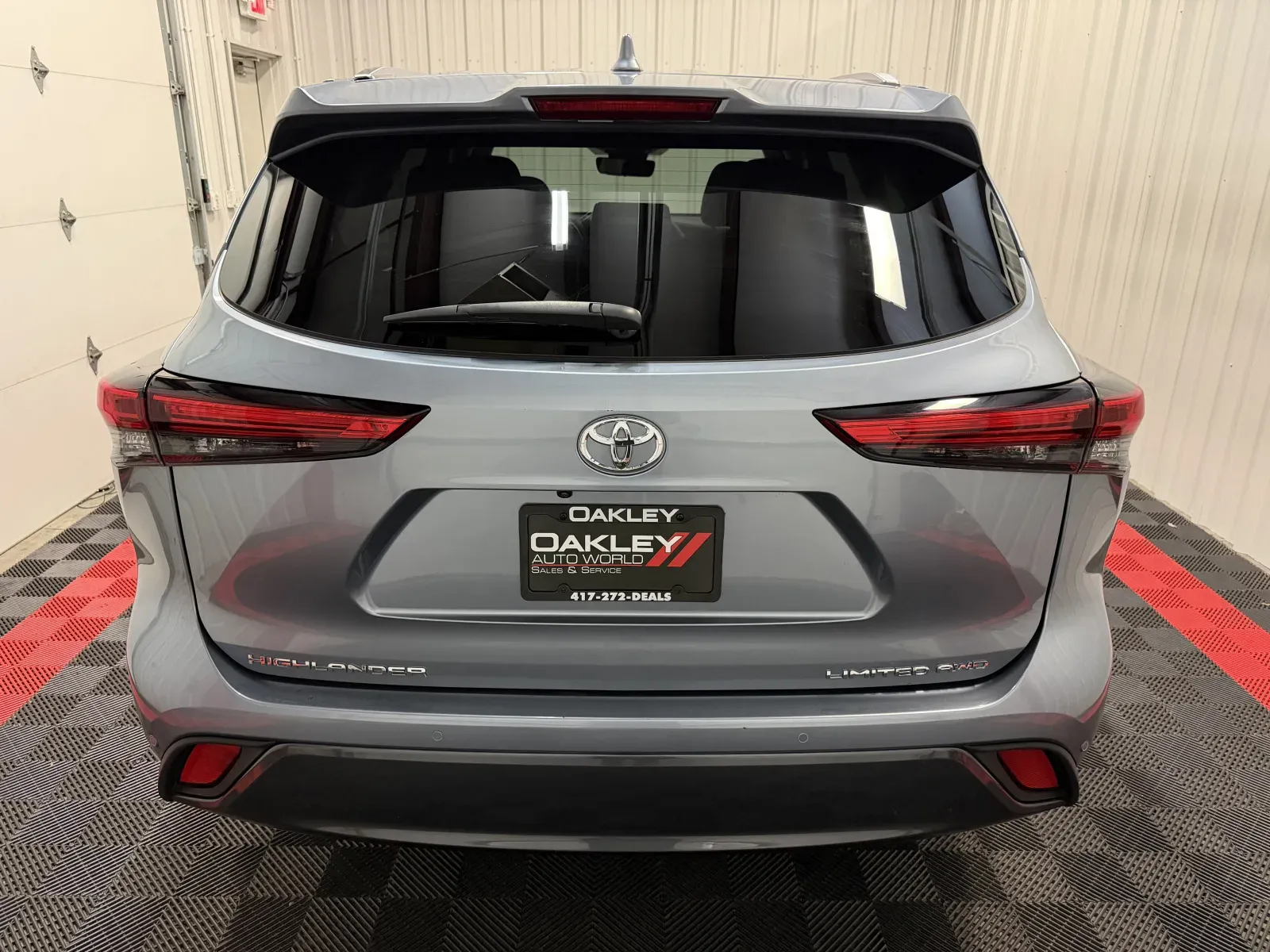 Toyota Highlander photo 3