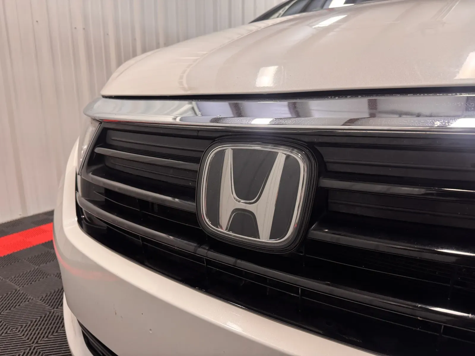 Honda Odyssey photo 7