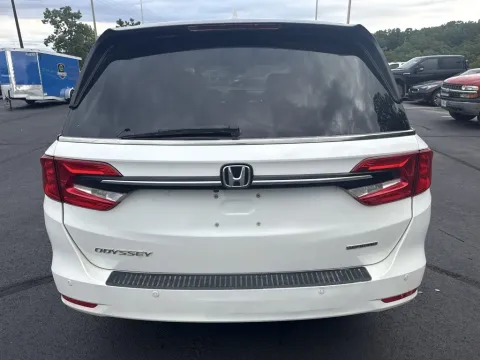 Another view of 2022 Honda Odyssey Touring for sale in Branson West, MO at Oakley Auto World