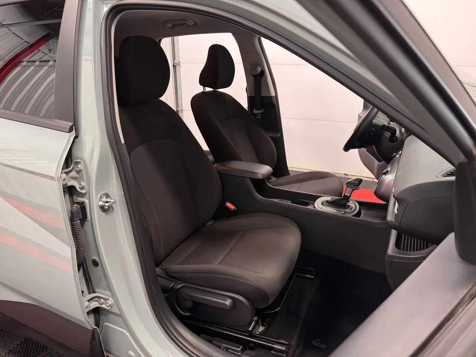 Hyundai Kona photo 41