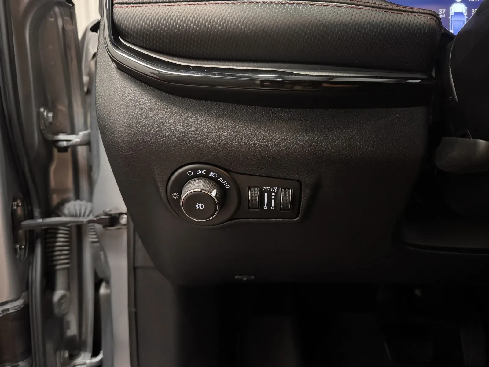 Jeep Compass photo 25