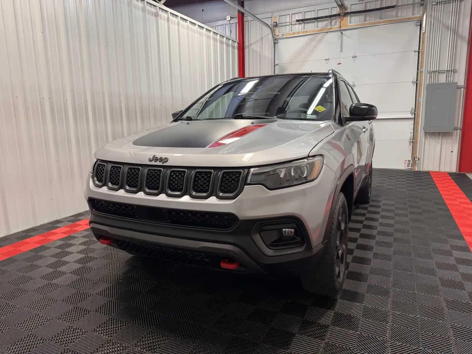 Jeep Compass photo 9