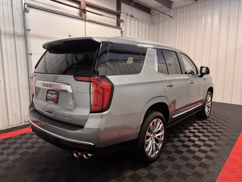More photos of 2024 GMC Yukon Denali at Oakley Auto World, MO