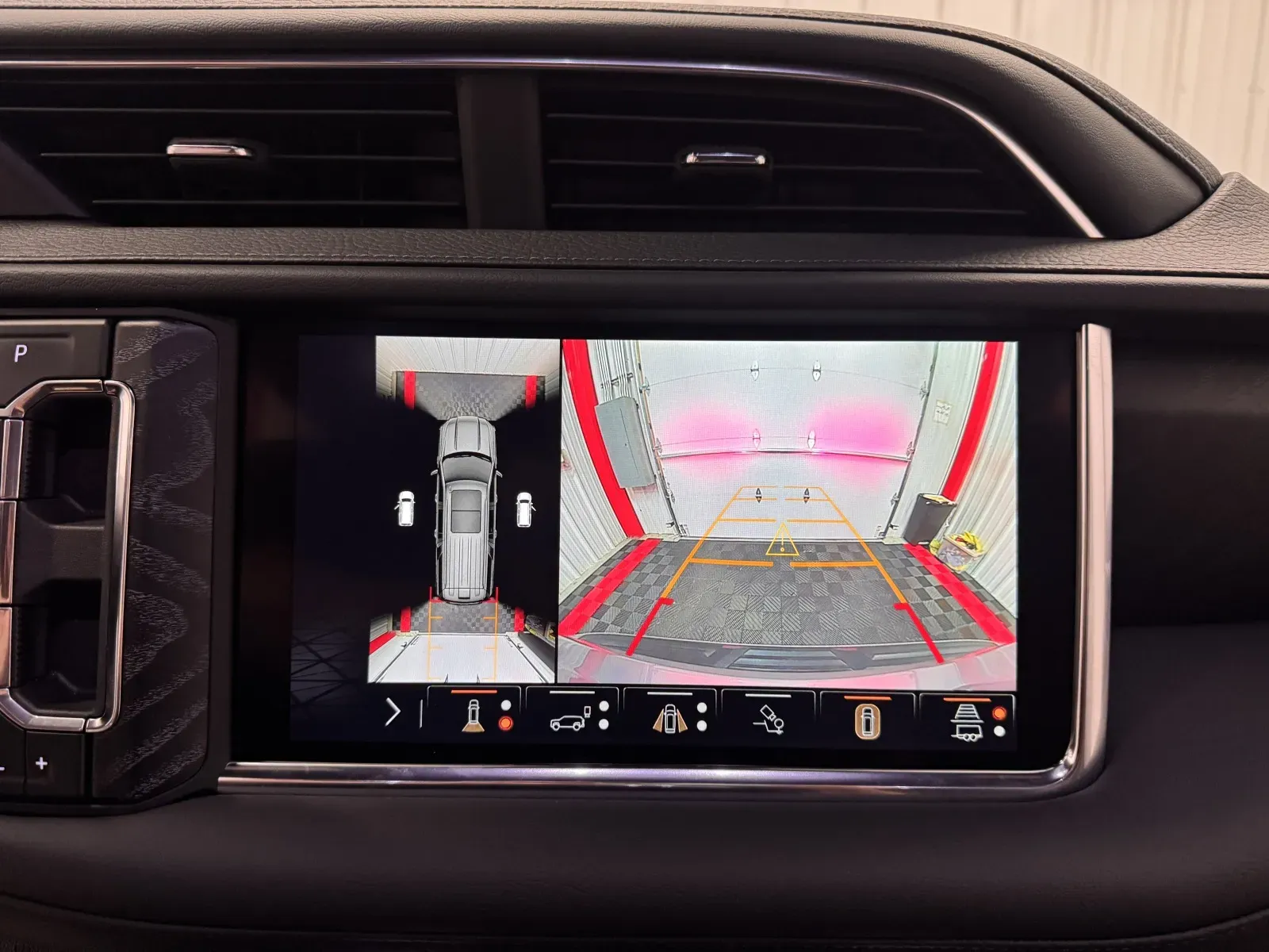 GMC Yukon photo 31