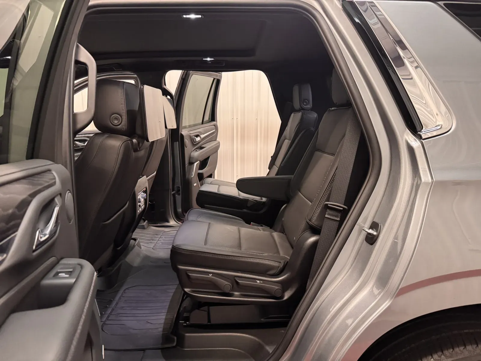 GMC Yukon photo 37
