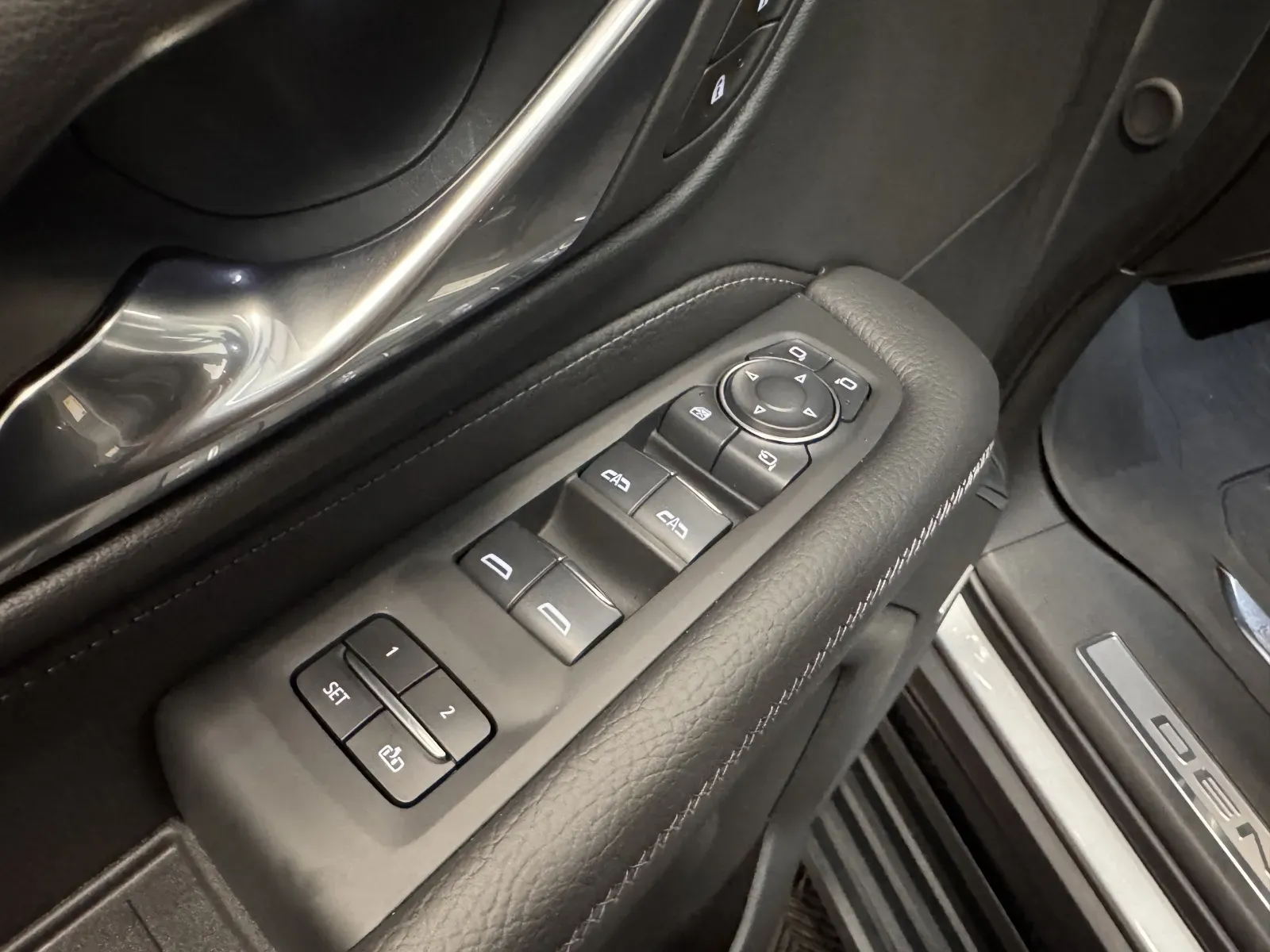 GMC Yukon photo 27