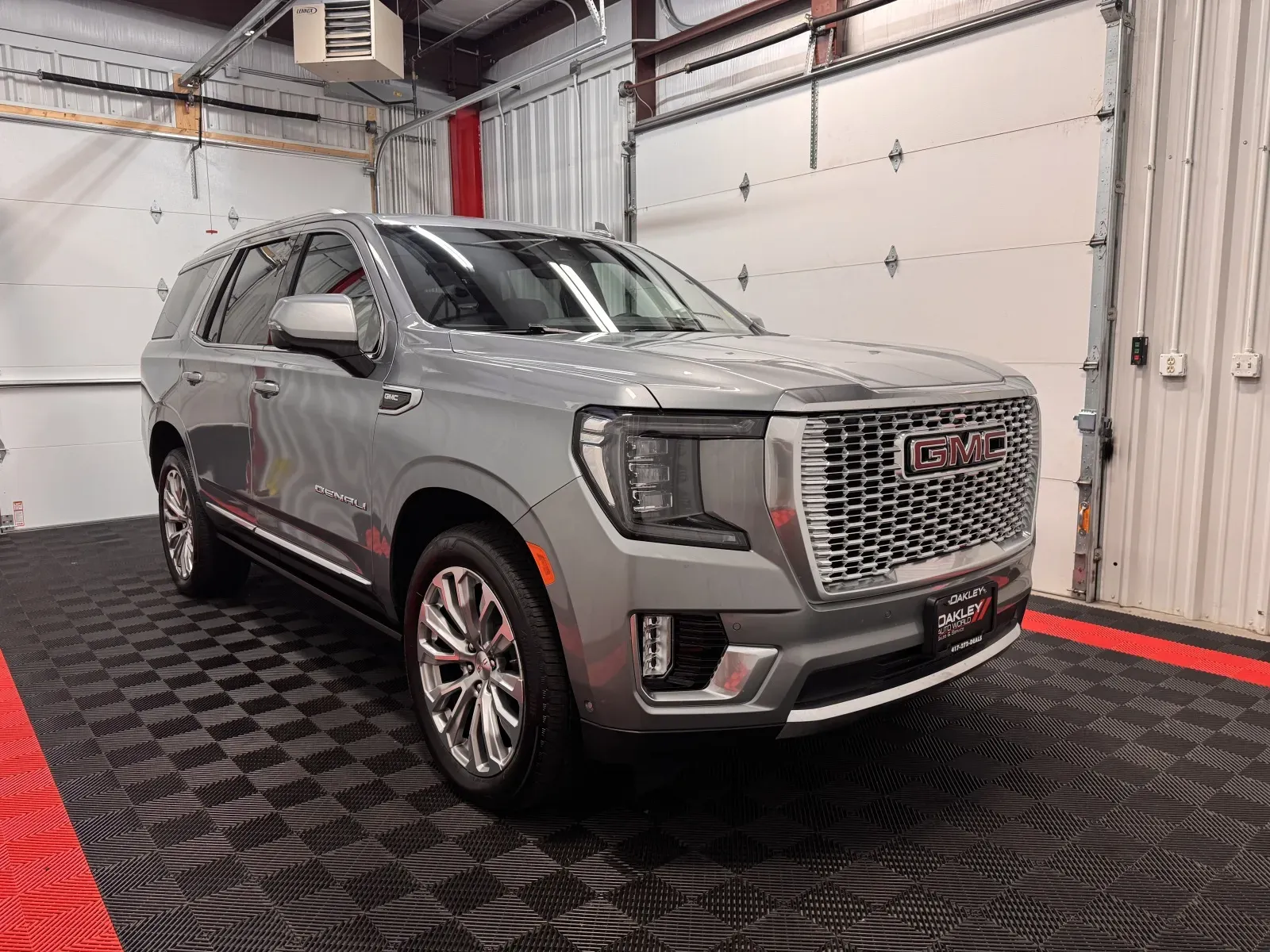 GMC Yukon photo 5