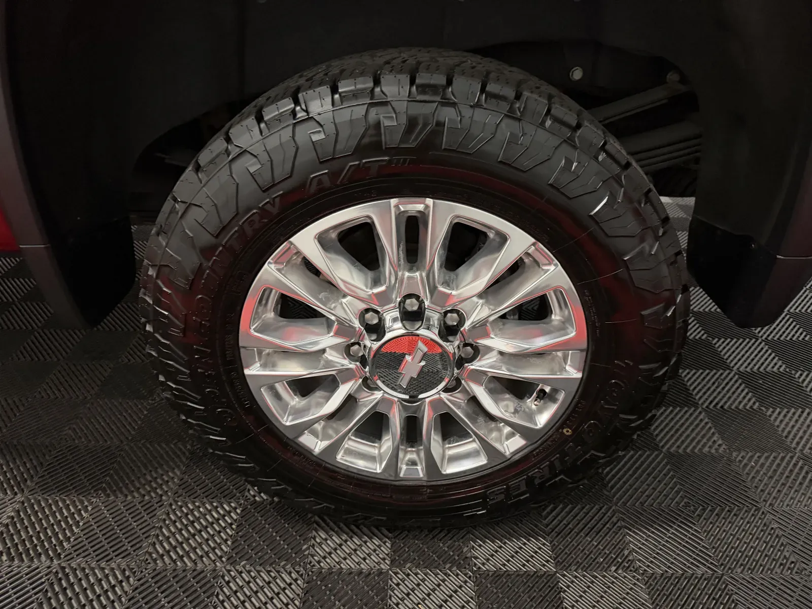 Chevrolet 3500HD photo 17