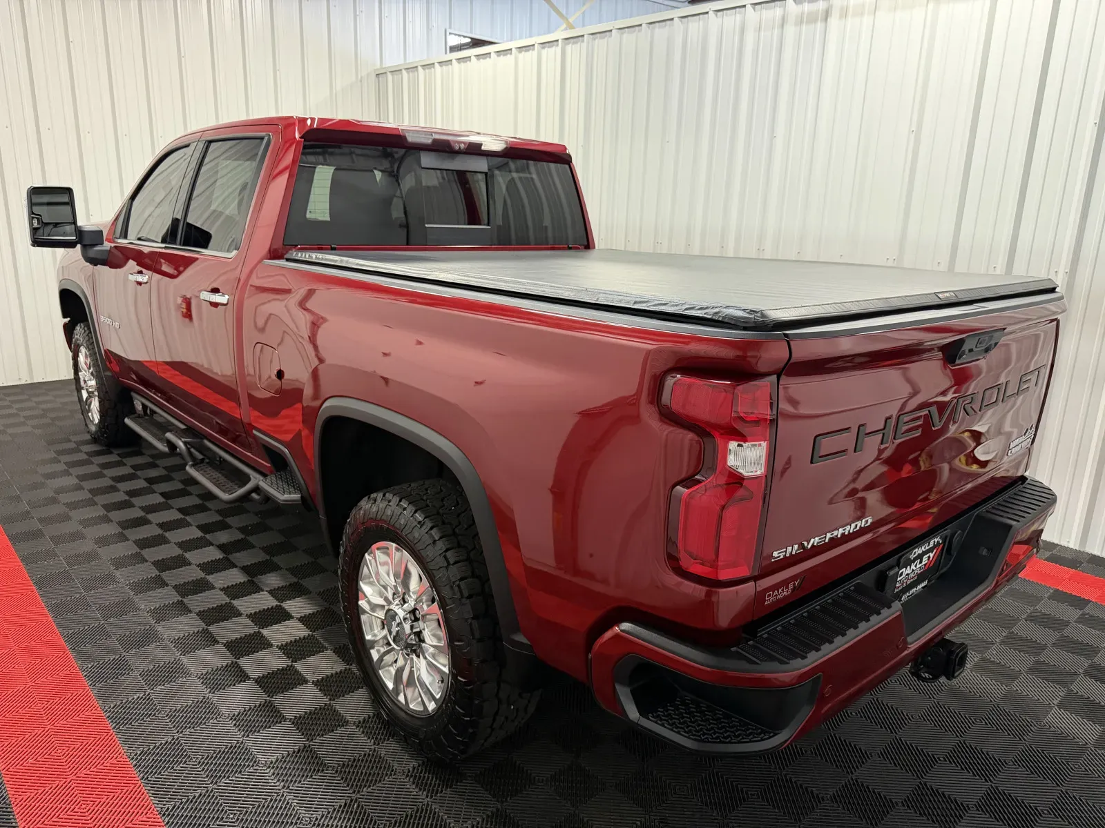 Chevrolet 3500HD photo 2