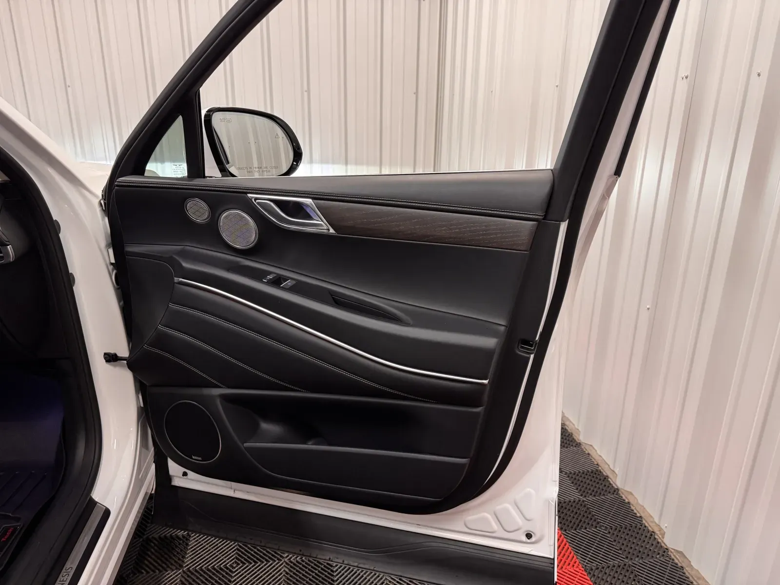 Genesis GV80 photo 42