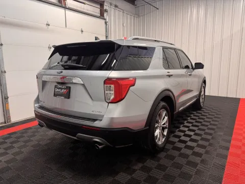 More photos of 2021 Ford Explorer Limited at Oakley Auto World, MO