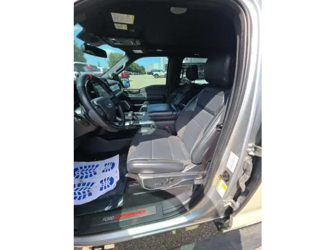 More photos of 2023 Ford F-150 Raptor at Oakley Auto World, MO