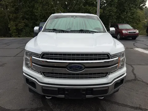 More photos of 2019 Ford F-150 Lariat at Oakley Auto World, MO