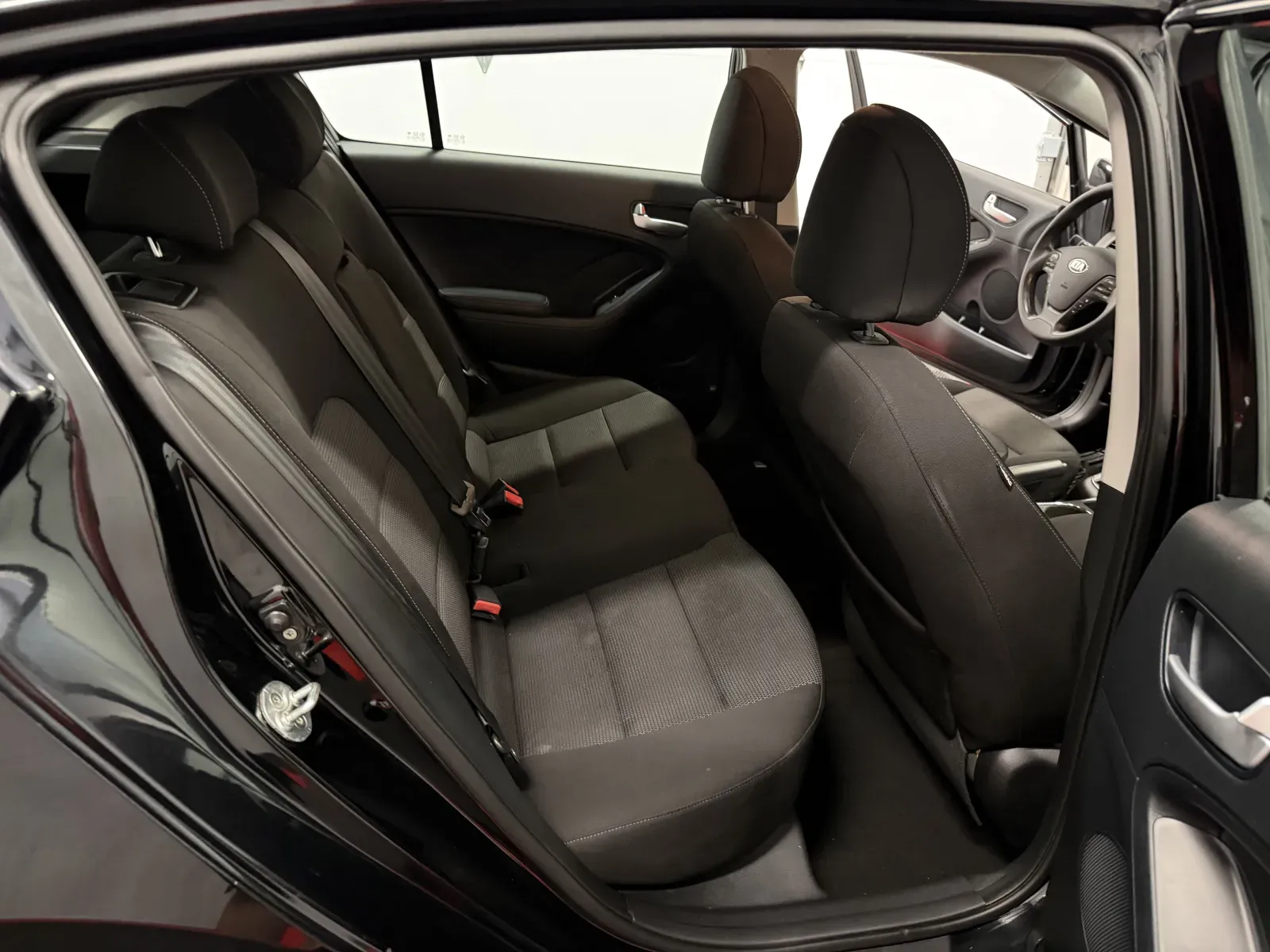 Kia Forte5 photo 38