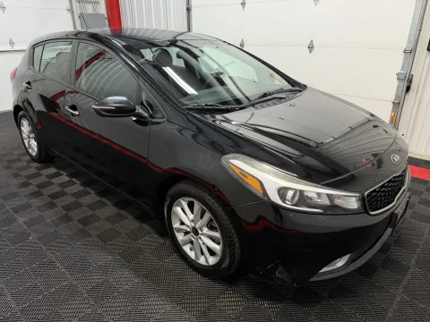 More photos of 2017 Kia Forte5 LX at Oakley Auto World, MO