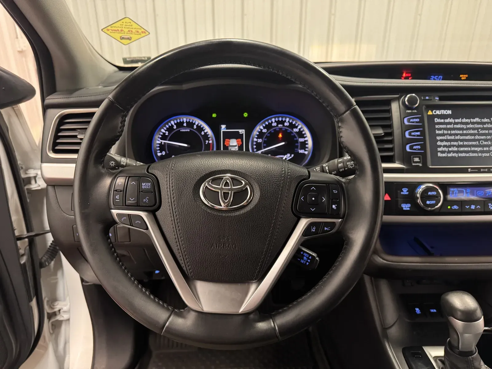 Toyota Highlander photo 19